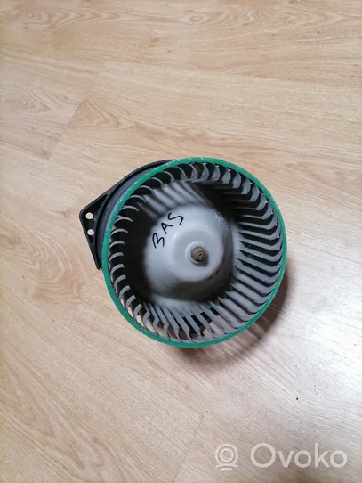 Nissan Sunny Ventola riscaldamento/ventilatore abitacolo 4755030352