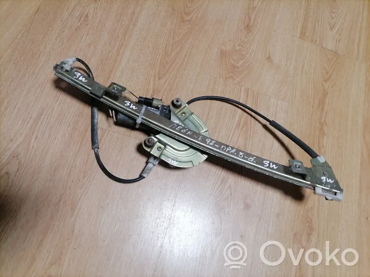 Renault Megane I Front door window regulator with motor 0130821721