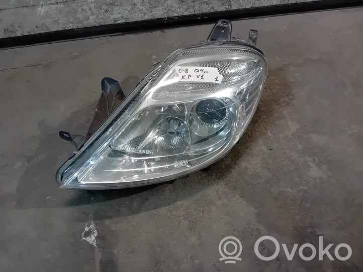 Citroen C8 Lampa przednia 