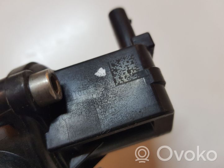 Ford Mustang VI Solenoidinis vožtuvas CJ5G9U465BA