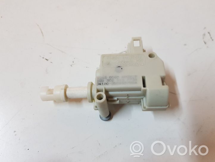 Volkswagen PASSAT CC Moteur de verrouillage trappe à essence 3C0910773A