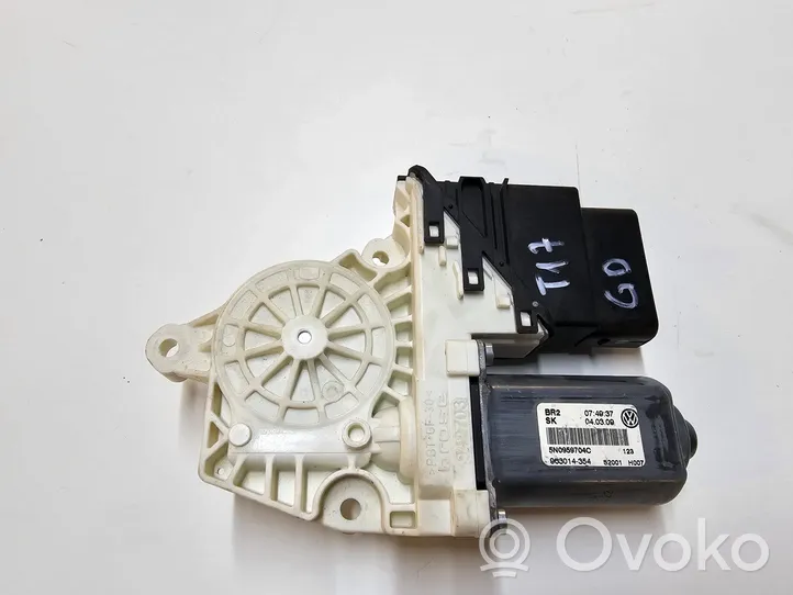 Volkswagen Tiguan Moteur de lève-vitre de porte arrière 5N0959704C