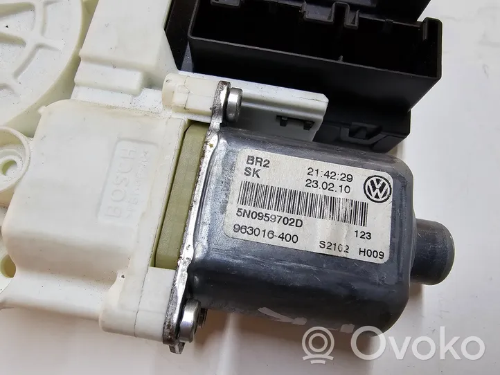 Volkswagen Tiguan Silniczek podnośnika szyby drzwi przednich 5N0959702D