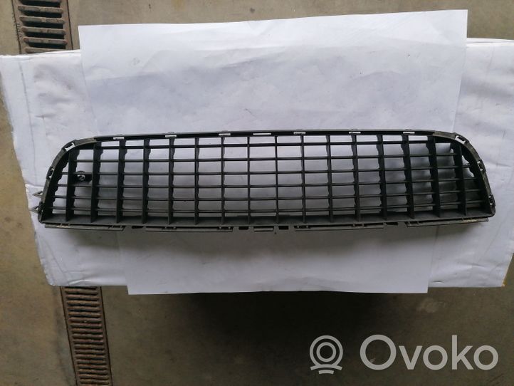 Opel Vectra C Unteres Gitter dreiteilig vorne 13182906