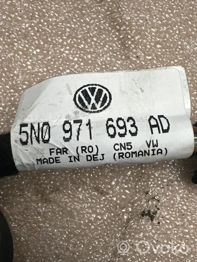 Volkswagen Tiguan Faisceau de câblage de porte arrière 5N0971693AD
