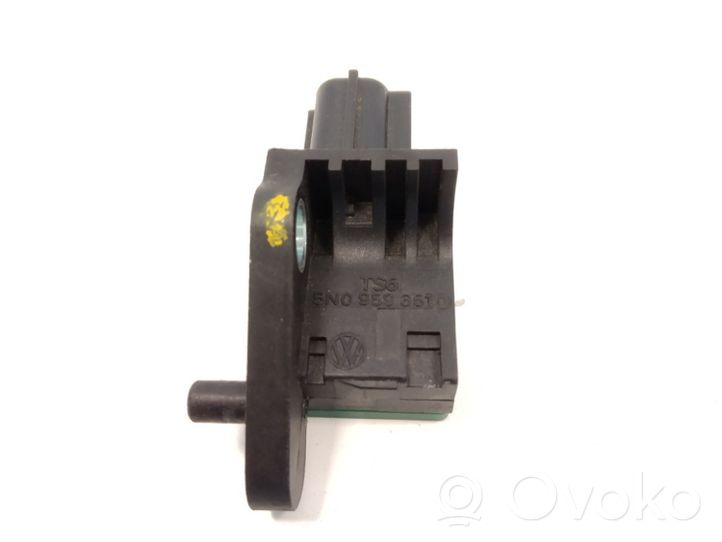 Volkswagen Tiguan Airbagsensor Crashsensor Drucksensor 5N0959351B