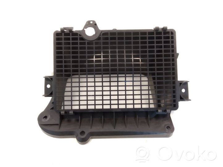 Audi Q5 SQ5 Salono oro mazgo plastikinis korpusas 8W2819904A