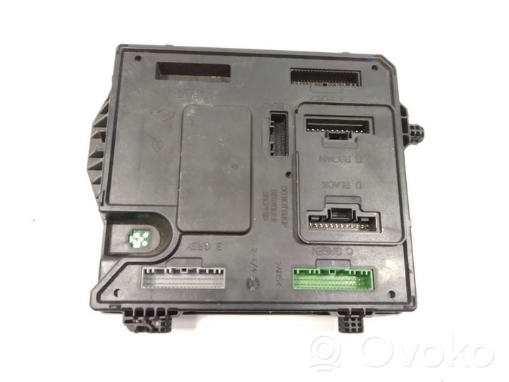 Renault Megane III Module confort 284B17882R