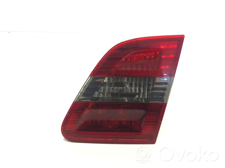 Mercedes-Benz A W169 Luci posteriori del portellone del bagagliaio A1698200677