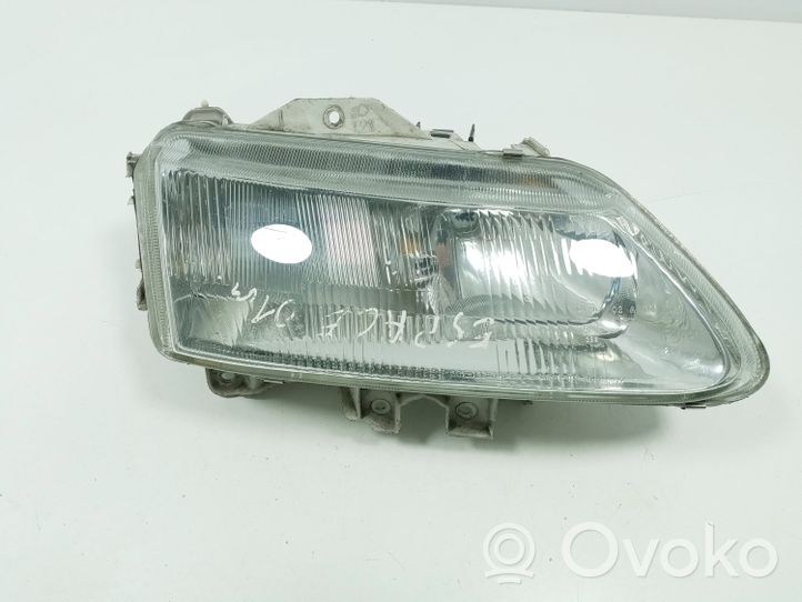 Renault Espace III Lampa przednia 