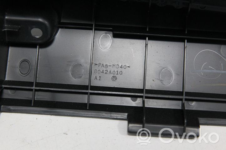 Citroen C-Crosser Couvercle de boîte à gants 8042A010
