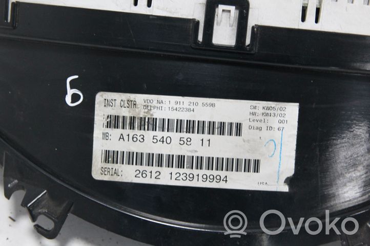 Mercedes-Benz ML W163 Tachimetro (quadro strumenti) A1635405811