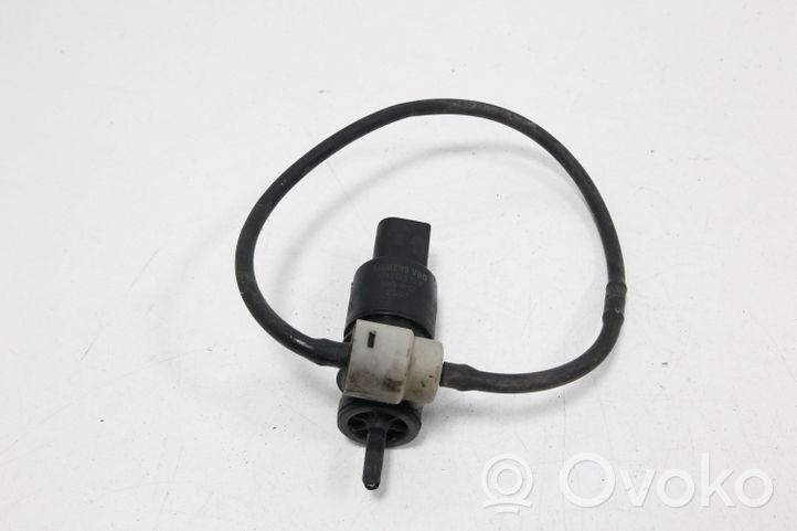 Citroen C-Crosser Pompe de lave-glace de pare-brise 304312512V