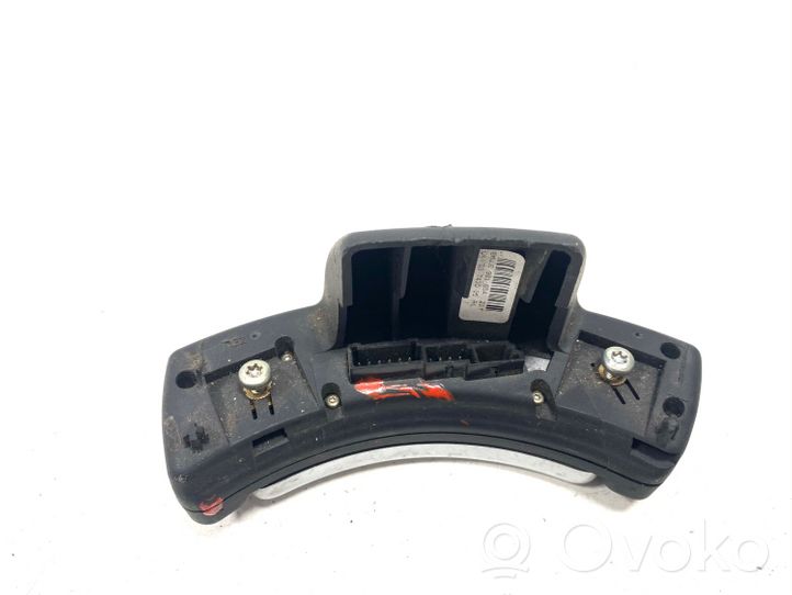 Land Rover Range Rover L322 Pulsanti/interruttori sul volante 6921654