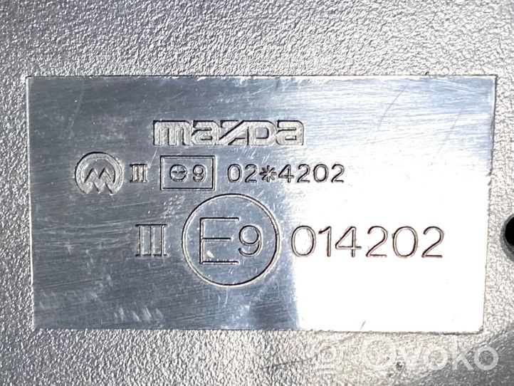 Mazda 2 Manualne lusterko boczne drzwi przednich 014202