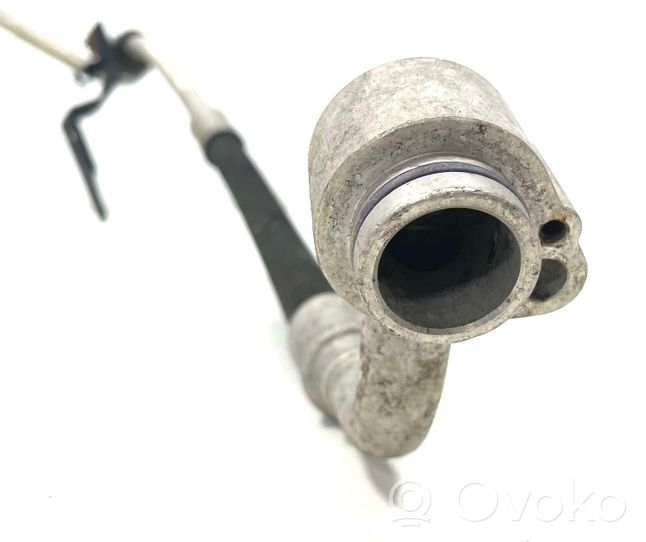 Volkswagen Eos Ilmastointilaitteen putki (A/C) 1K0820743CD