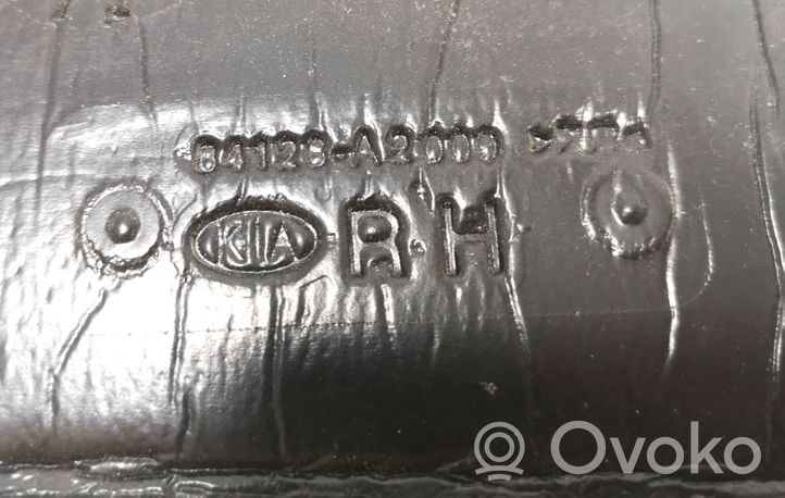 KIA Ceed Rivestimento dell’estremità del parafango 84126A2000