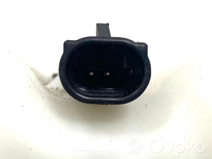 Opel Ampera Główny cylinder hamulca 32073319