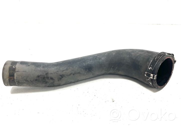 Land Rover Freelander 2 - LR2 Turbo air intake inlet pipe/hose 