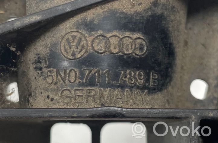 Volkswagen Tiguan Supporto del cavo della leva del cambio 5N0711789B