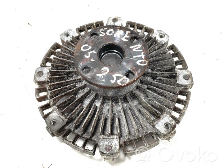 KIA Sorento Viscous fan clutch 