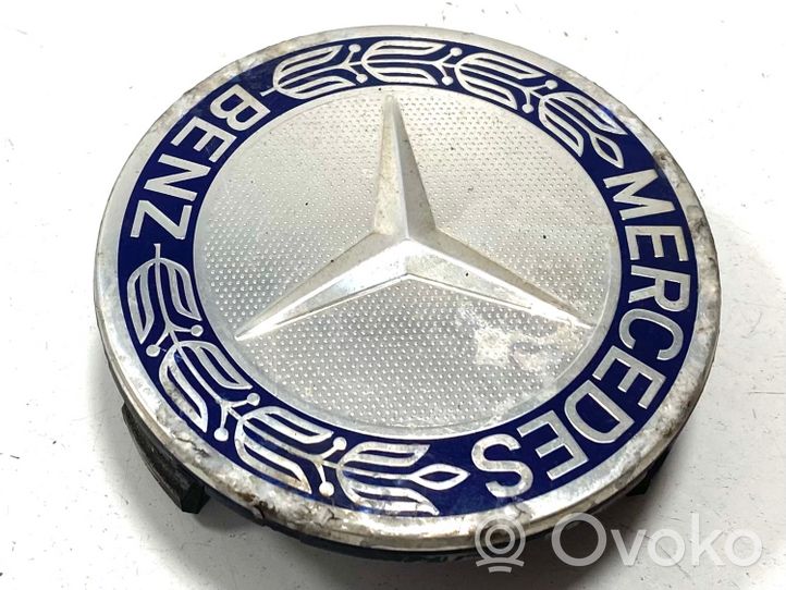 Mercedes-Benz E W212 Borchia ruota originale A1714000025
