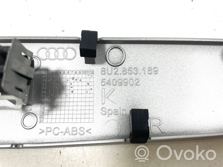 Audi Q3 8U Dekoratyvinė apdailos juostelė 8U2853189