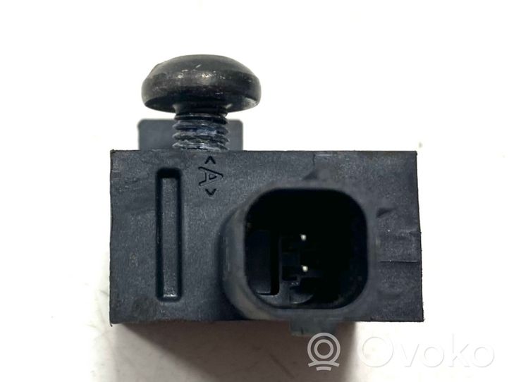 Chevrolet Volt I Sensor impacto/accidente para activar Airbag 13574936