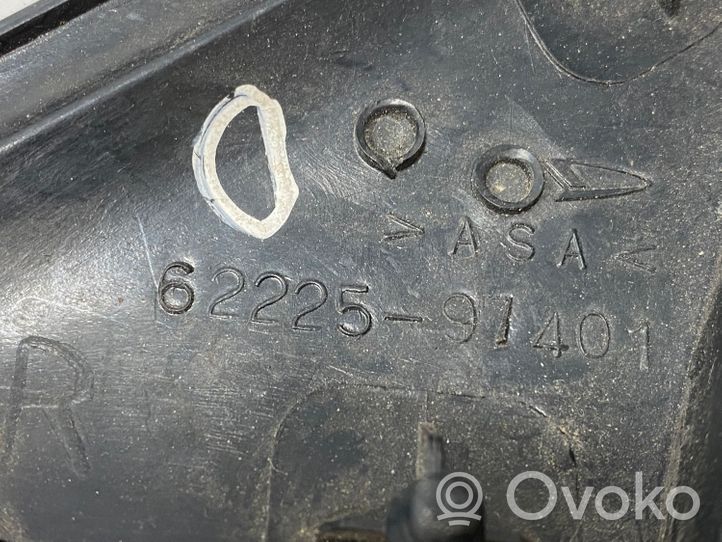 Daihatsu YRV Listwa / Nakładka na błotnik przedni 6222597401