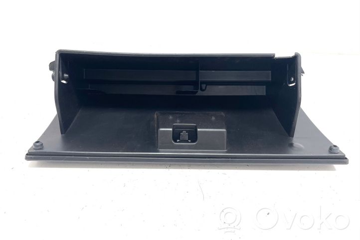 Dodge Journey Glove box 