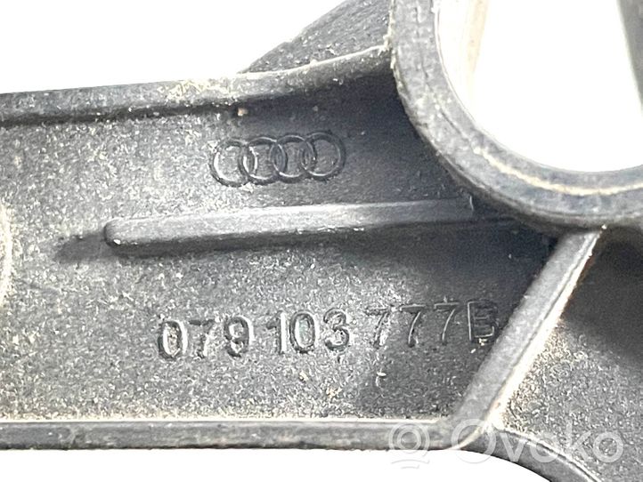 Audi A8 S8 D3 4E Boîtier de thermostat / thermostat 079133021C
