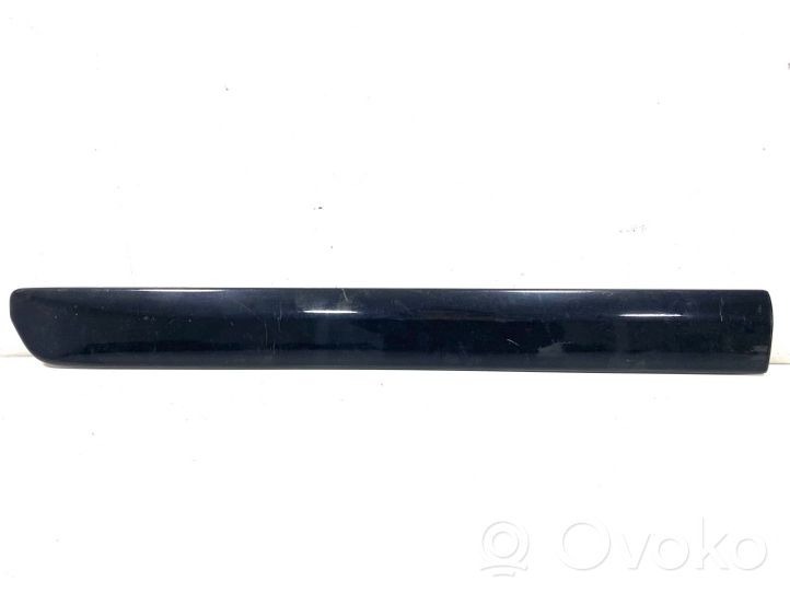 Volkswagen Multivan T5 Front door trim (molding) 7H5853071B