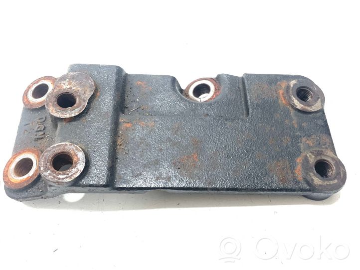 KIA Carens II Support de boîte de vitesses 60910