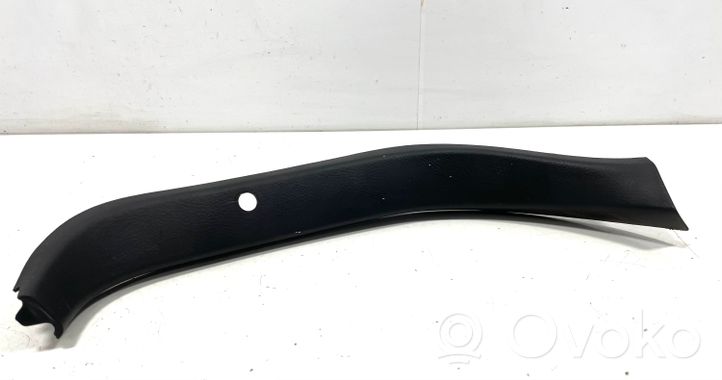 Toyota Corolla E120 E130 Rivestimento portellone 6793802010