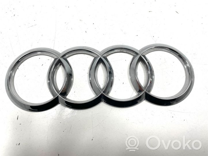 Audi A4 S4 B9 Manufacturers badge/model letters 8W5853742