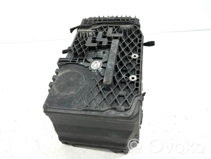Volvo XC70 Bandeja para la caja de la batería 31294078