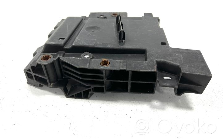 Renault Espace -  Grand espace IV Boîte de batterie 8200003065