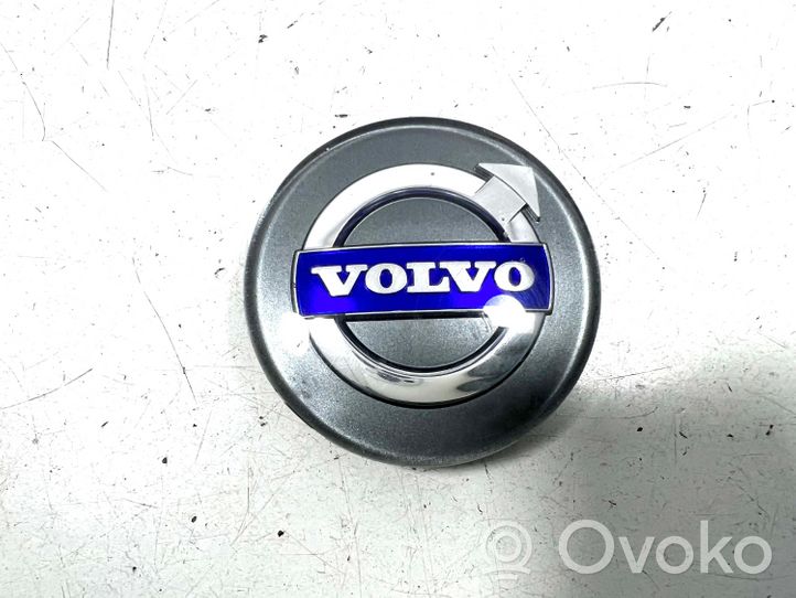 Volvo V70 Gamyklinis rato centrinės skylės dangtelis (-iai) 30666913