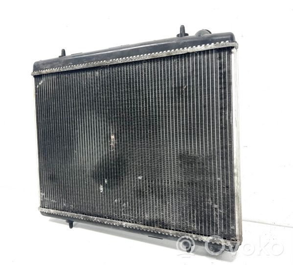 Citroen C4 Grand Picasso Radiateur de refroidissement 9657576480