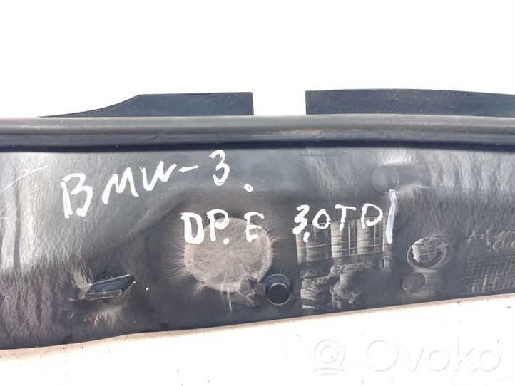 BMW 3 E92 E93 Autres pièces compartiment moteur 504601