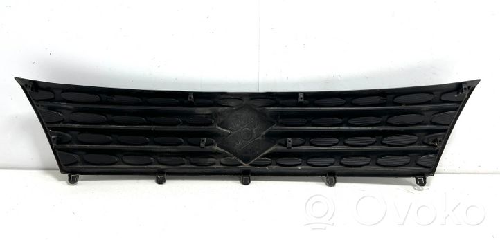 Suzuki Vitara (LY) Grille calandre supérieure de pare-chocs avant 7211154P0