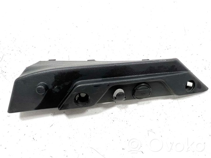 Hyundai i30 Staffa di montaggio copertura ripiano portaoggetti 85920A6100