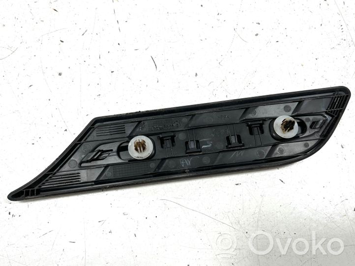 Suzuki Vitara (LY) Rivestimento parafango (modanatura) 7261154P0