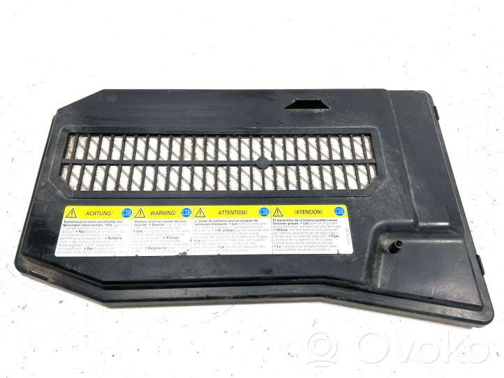 Porsche Cayenne (9PA) Couvercle de boîtier de batterie 7L0864643B