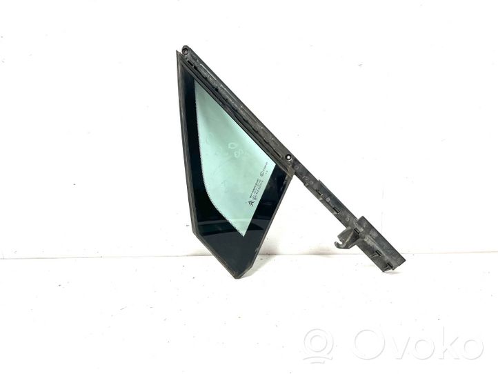 Citroen C5 Front door vent window glass four-door DOT211M75AS2