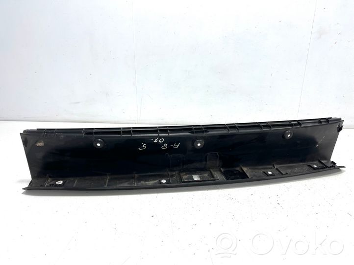 Audi A8 S8 D3 4E Protection de seuil de coffre 4E0863283A