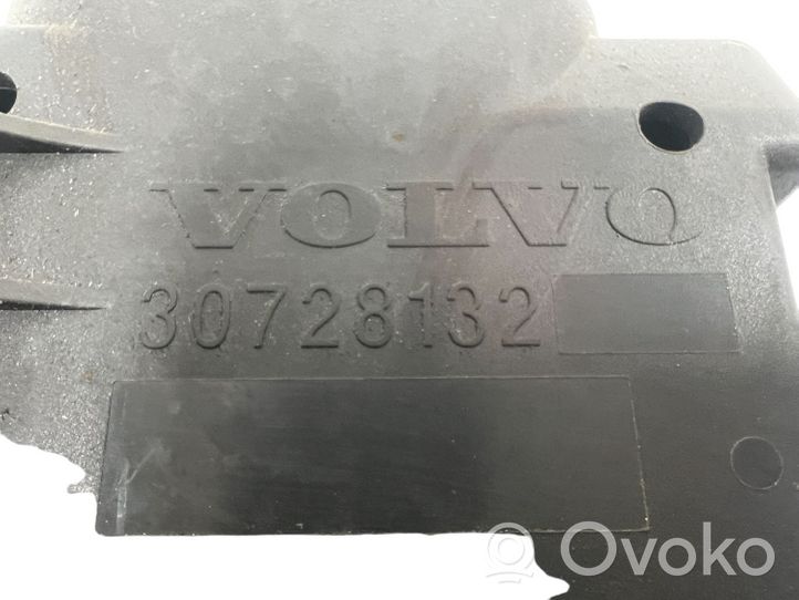 Volvo V70 Sulakerasiasarja 30728132