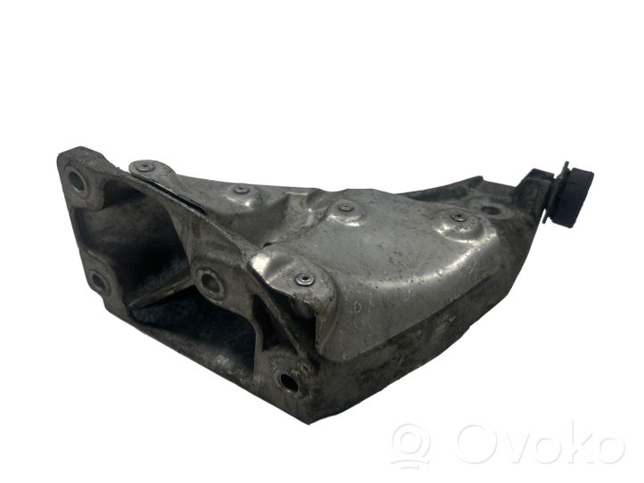 BMW X5 E70 Support, suspension du moteur 2211677268002