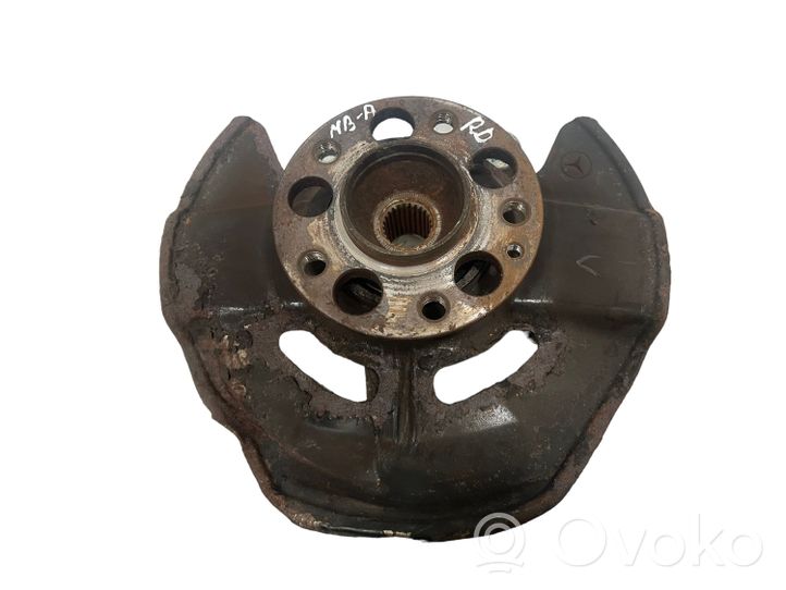 Mercedes-Benz A W169 Mozzo ruota anteriore 690443