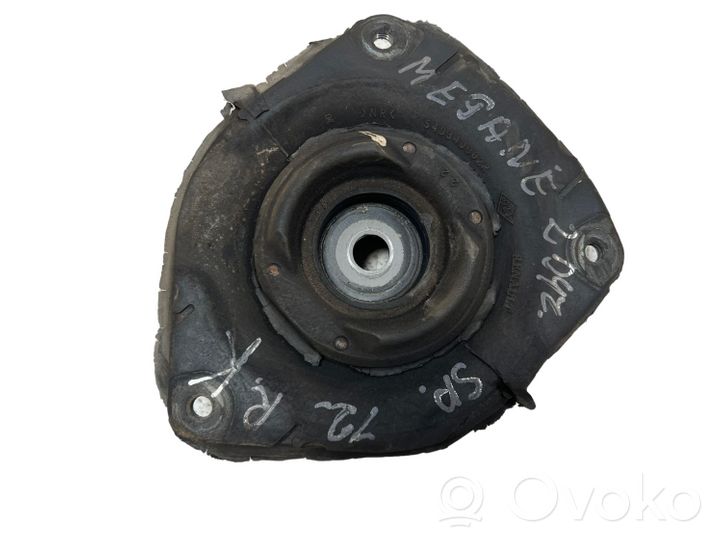 Renault Megane III Support de jambe de force supérieur avant 540340002R